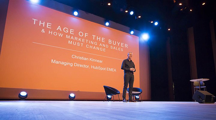 L'ère de l'acheteur : pourquoi devons-nous adapter notre marketing ? (par Christian Kinnear)